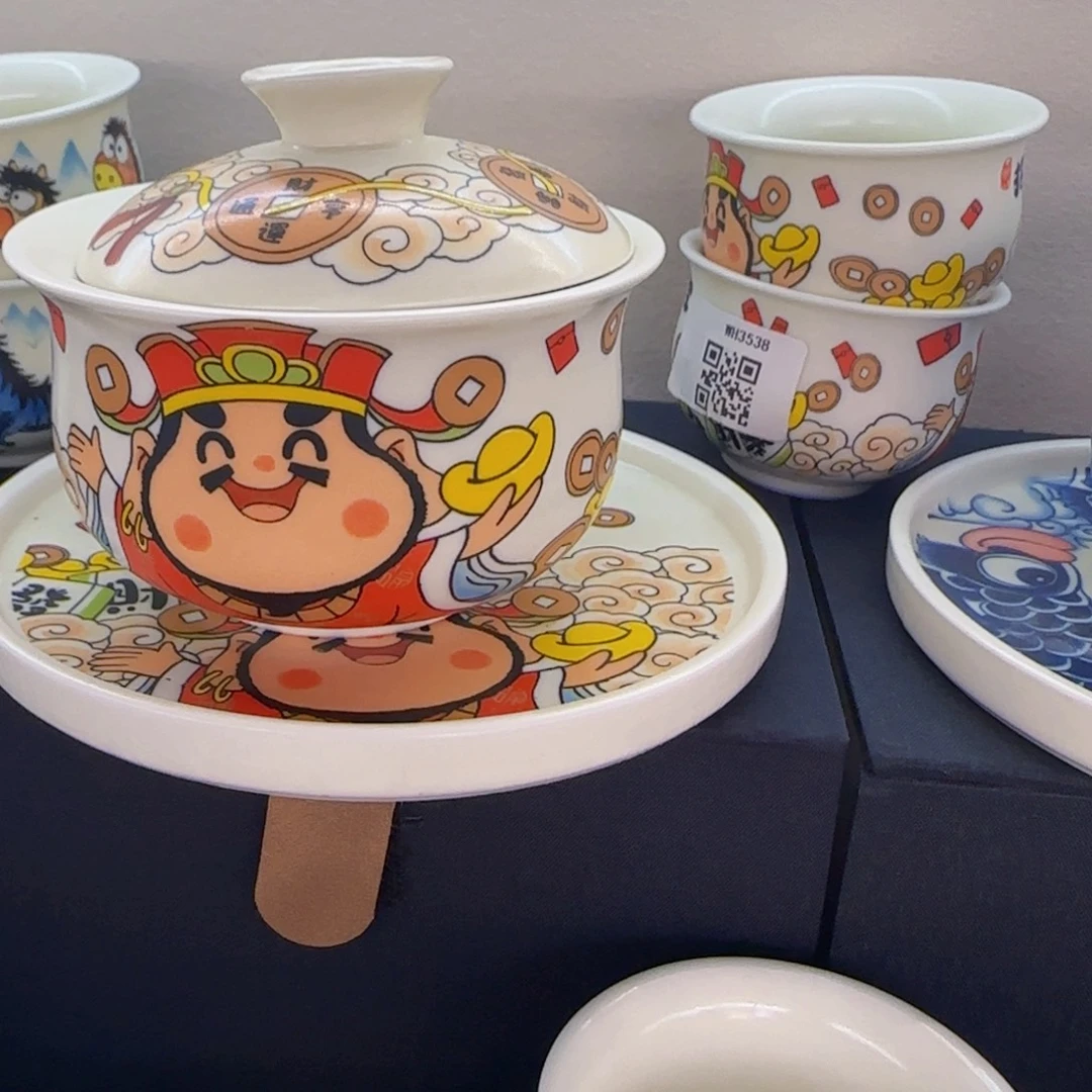 这些盖碗真好看！！！