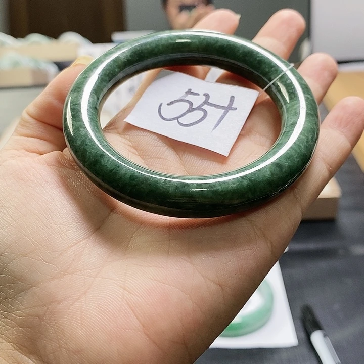 【闪购商品】未镶嵌手镯翡翠
