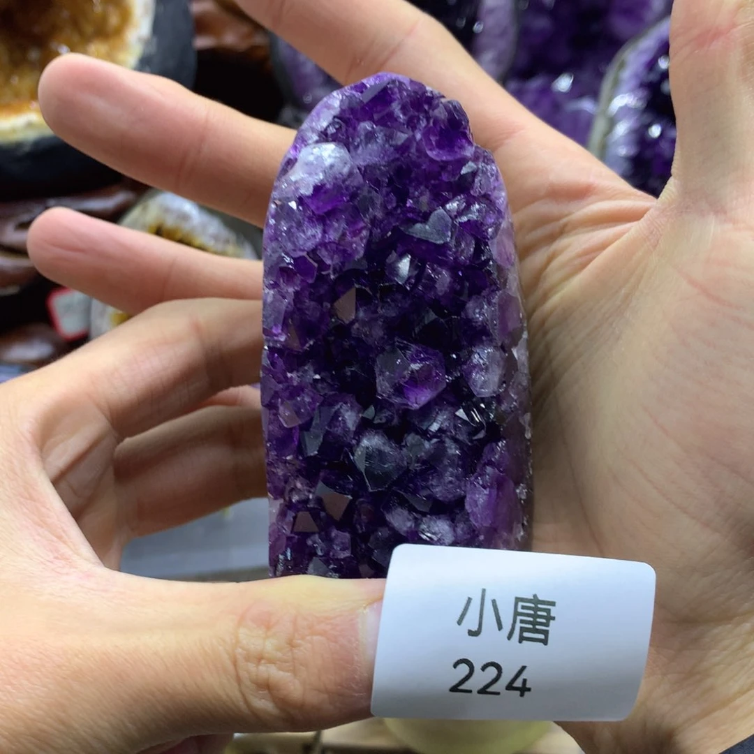 紫晶大型摆件（非配饰）未镶嵌