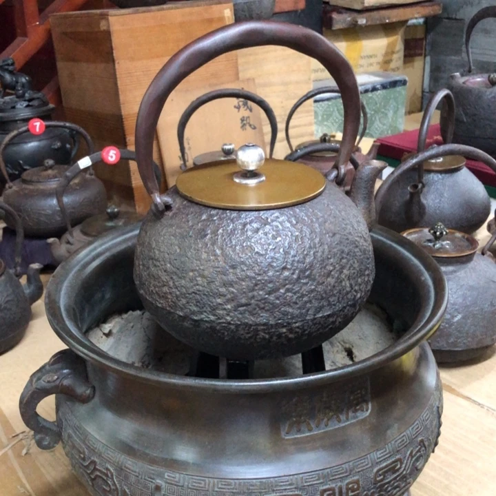 豆荚提梁银摘岩肌壶