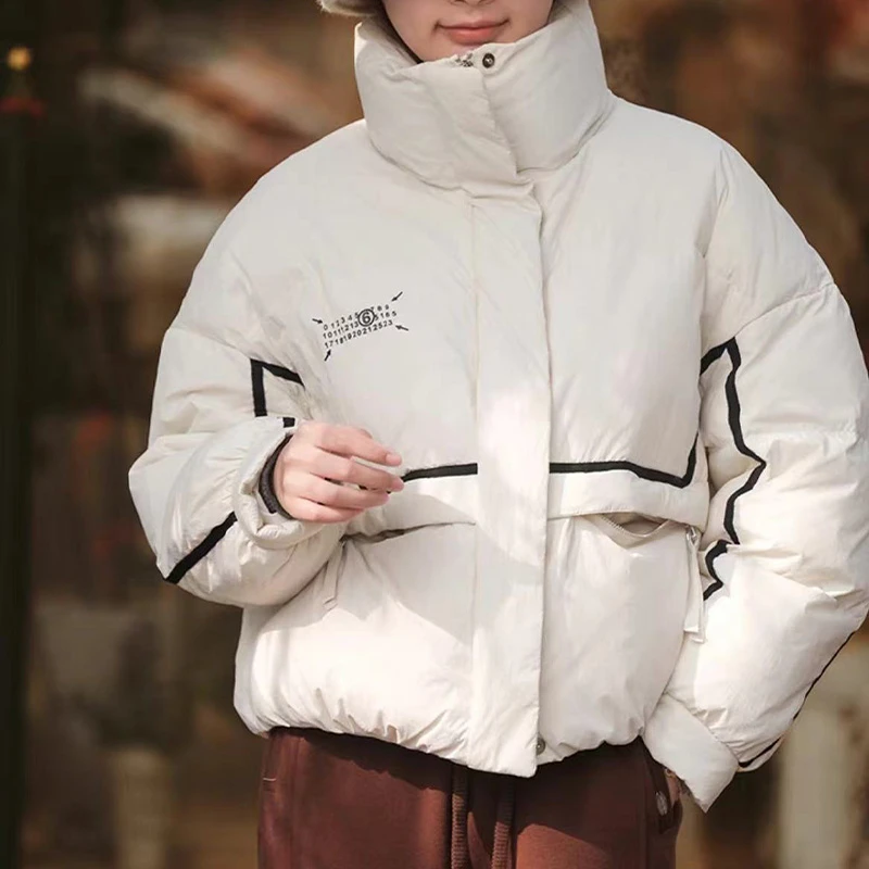 (数字设计短款羽绒服)A001秋冬加厚保暖时尚潮流立领羽绒服W