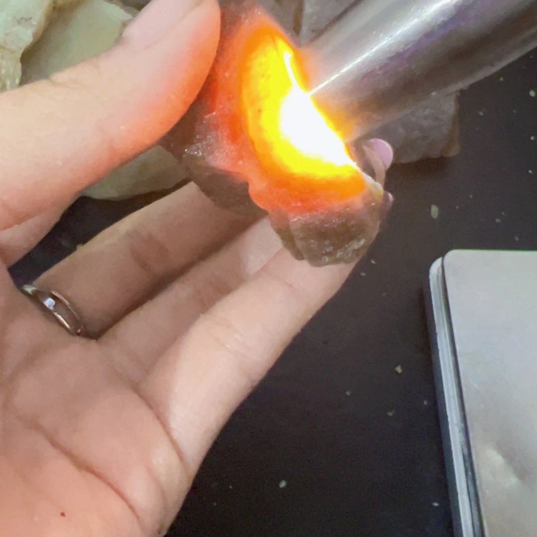 和田玉（糖玉）未镶嵌珠宝半成品