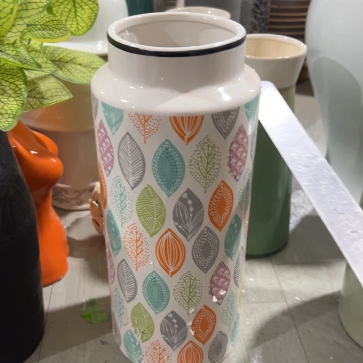 陶瓷花瓶摆件外贸出口（微瑕）高30口10公分