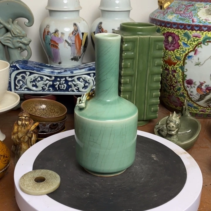 紫砂花瓶瓷器瓷器