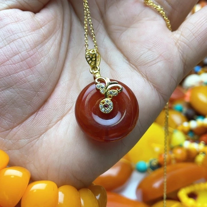 树脂制品7号扣子吊坠