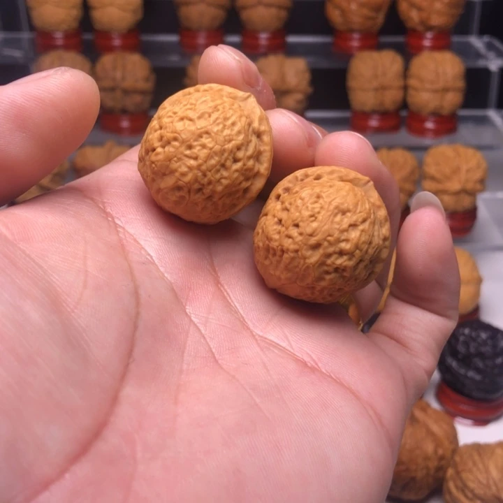 文玩核桃吊坠16手捻