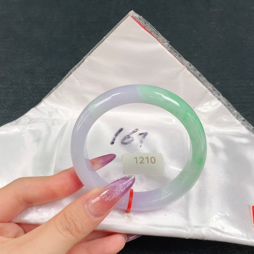 翡翠未镶嵌手镯天然翡翠手镯04