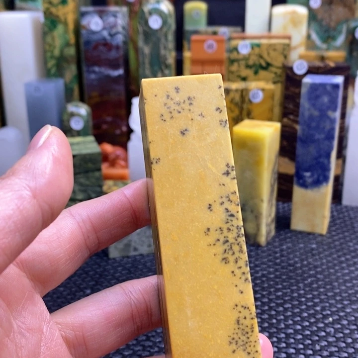 江西石笔****生青田石印章石