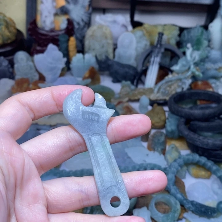 定制翡翠未镶嵌翡翠