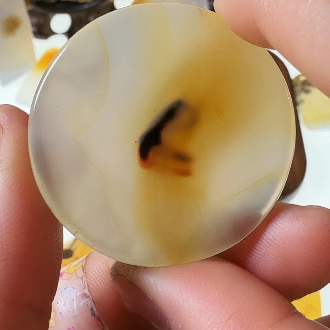 玛瑙/玉髓未镶嵌珠宝半成品