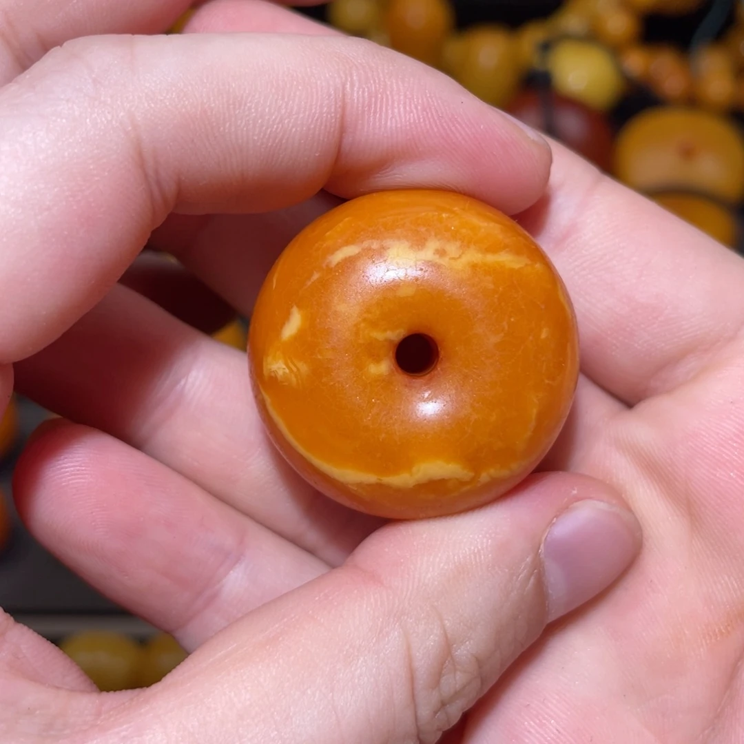 老***头琥珀未镶嵌裸石饼子