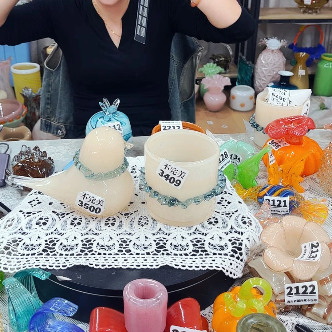 1鸟1笔筒瓶 家悦琉璃工艺品不完美