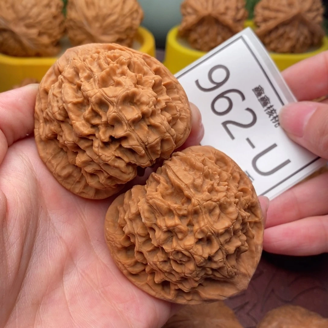 文玩核桃把件官帽50