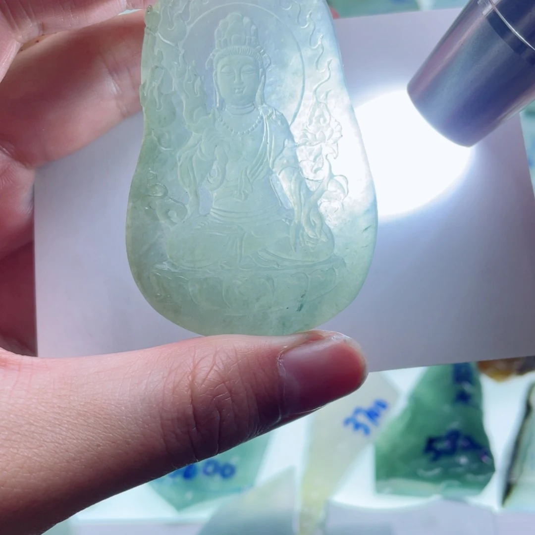 定制翡翠未镶嵌天然翡翠