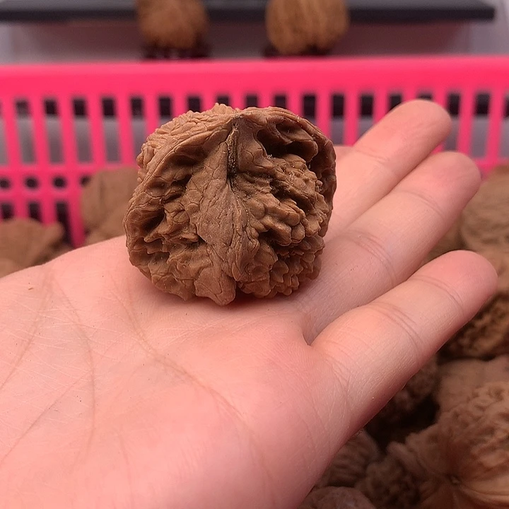 大***闪文玩核桃吊坠文玩核桃