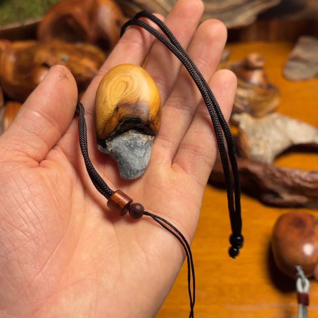 柏木（崖柏）d***n57666766676656675