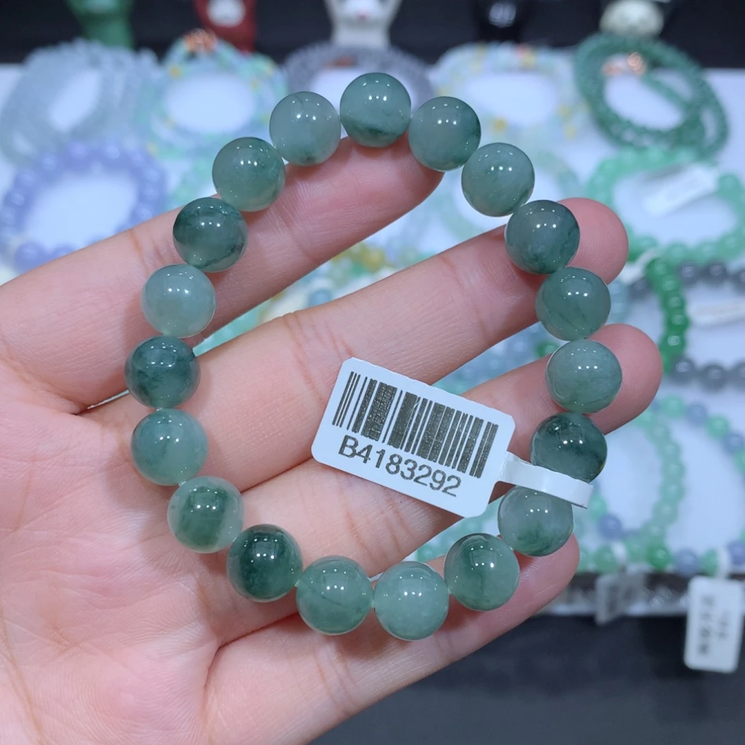 未镶嵌手串翡翠天然