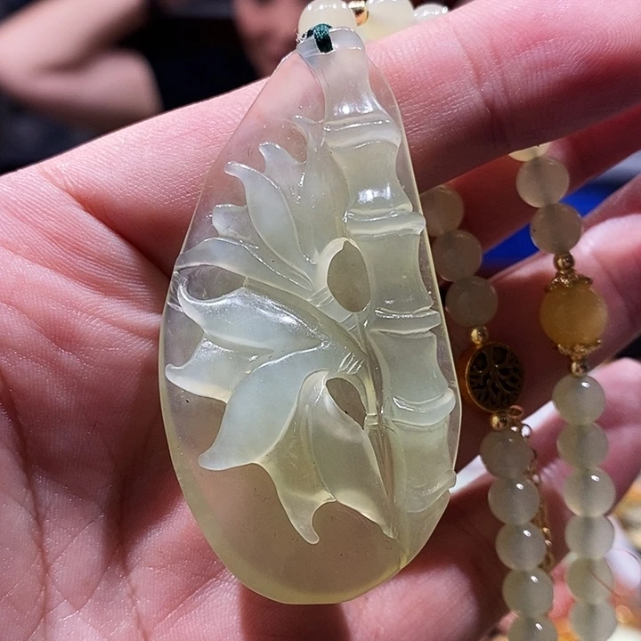 未镶嵌岫玉毛衣链