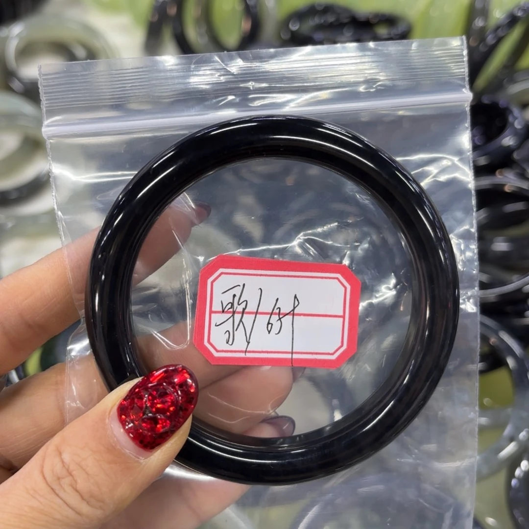 蛇纹石玉手镯未镶嵌用****歌