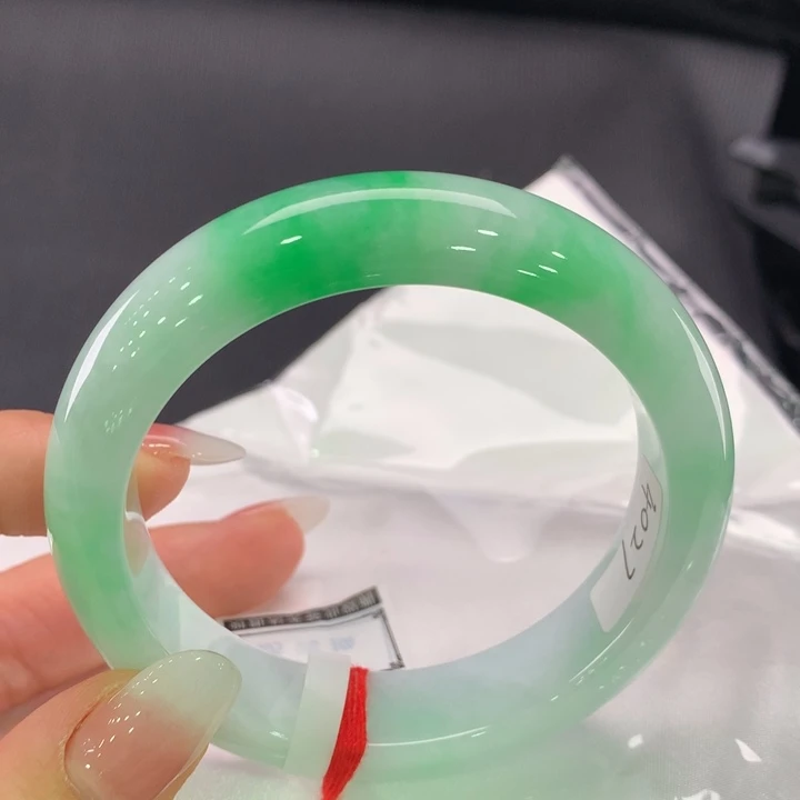 未镶嵌手镯翡翠正圈57轮胎