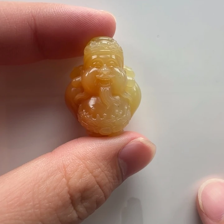 石英质玉未镶嵌颈饰