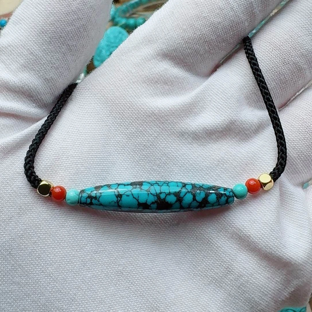 绿松石未镶嵌珠宝奇石乌兰花桶珠锁骨