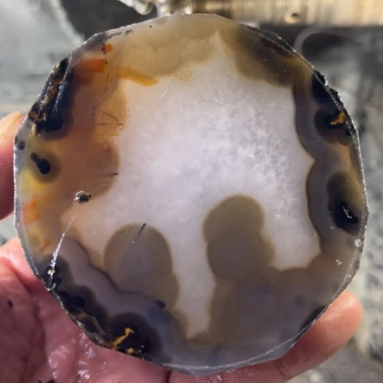 定制玛瑙傅*来定制玛瑙饰品