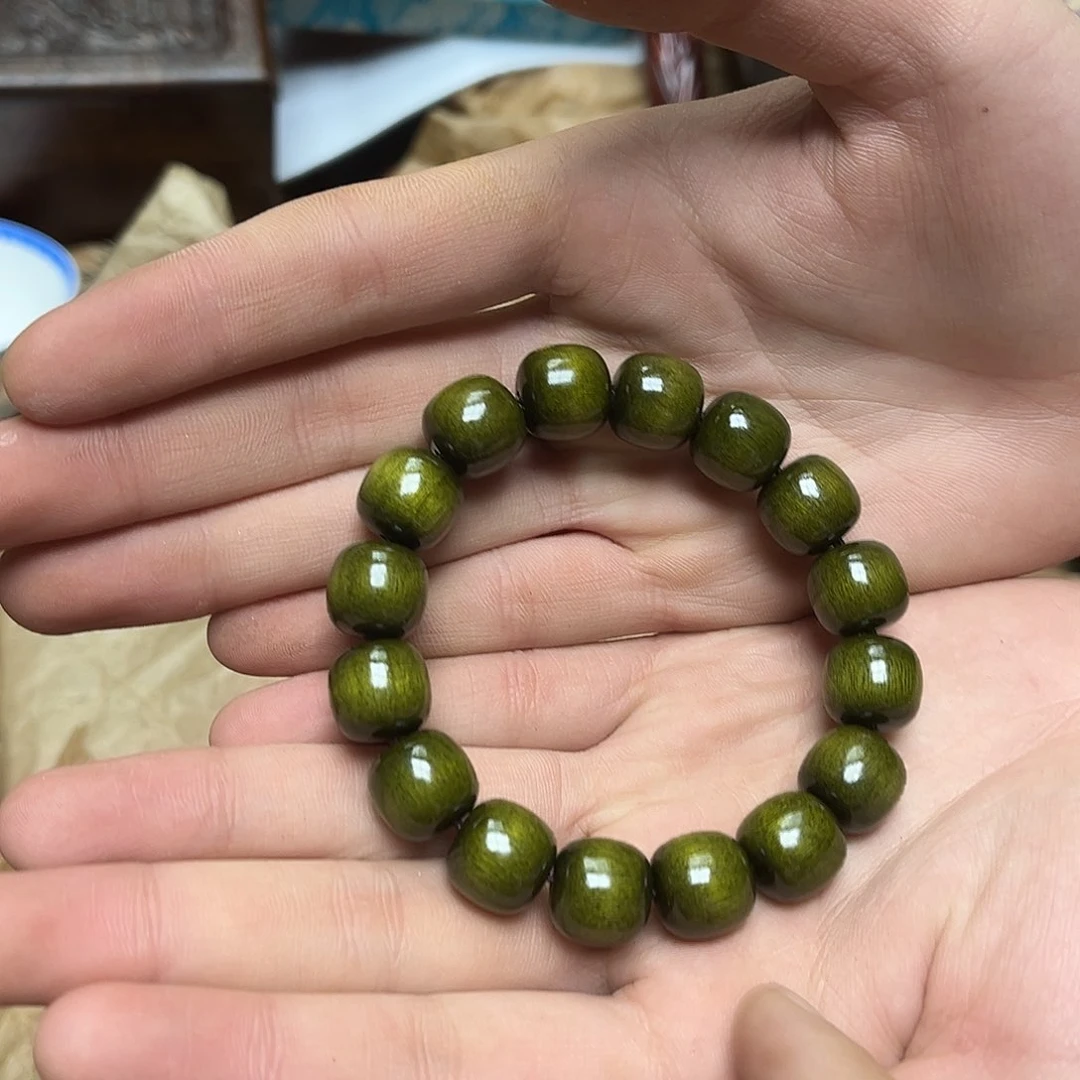 大叶紫檀（黑酸枝木类）