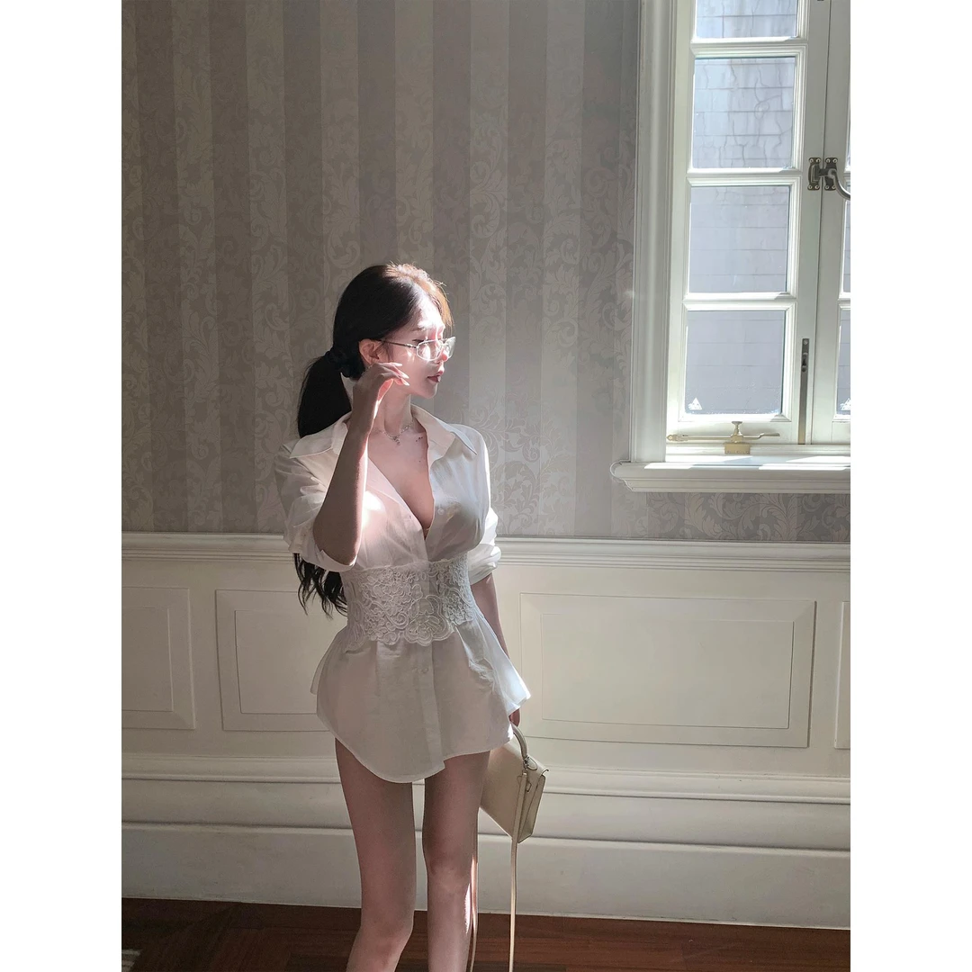 kubiliv【吸引力法则】复古气质蕾丝系带束腰长袖廓形衬衫上衣女