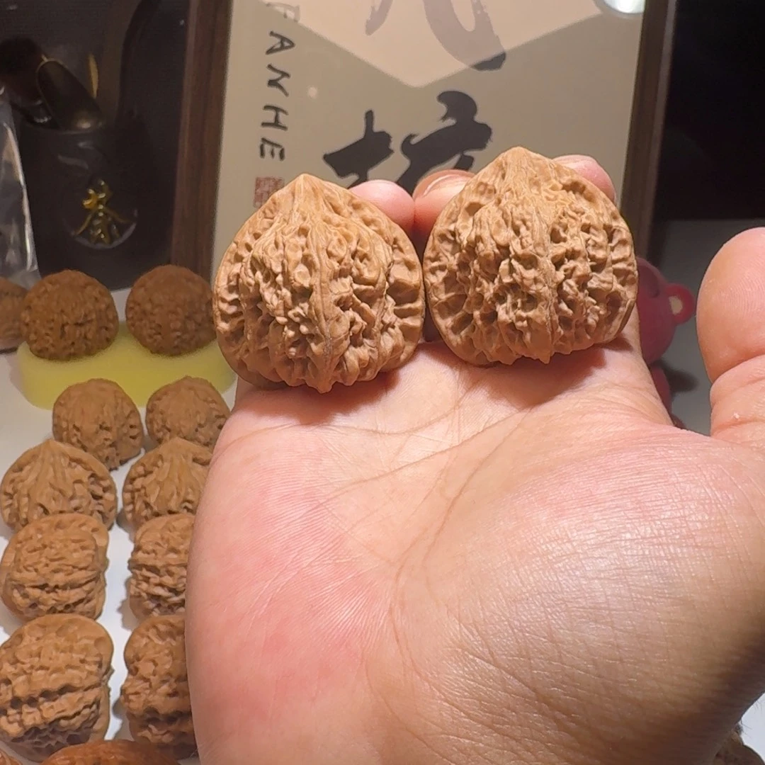 南***郎吊坠文玩核桃40尺寸承德火焰马蹄