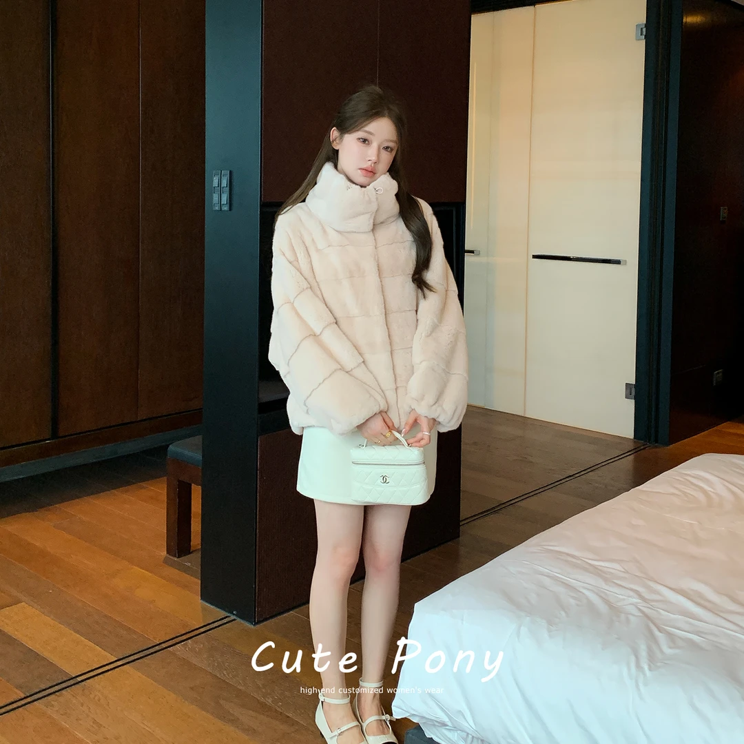 Cute Pony进口天鹅绒水貂皮草女横排大翻领蝙蝠袖整貂貂皮大衣
