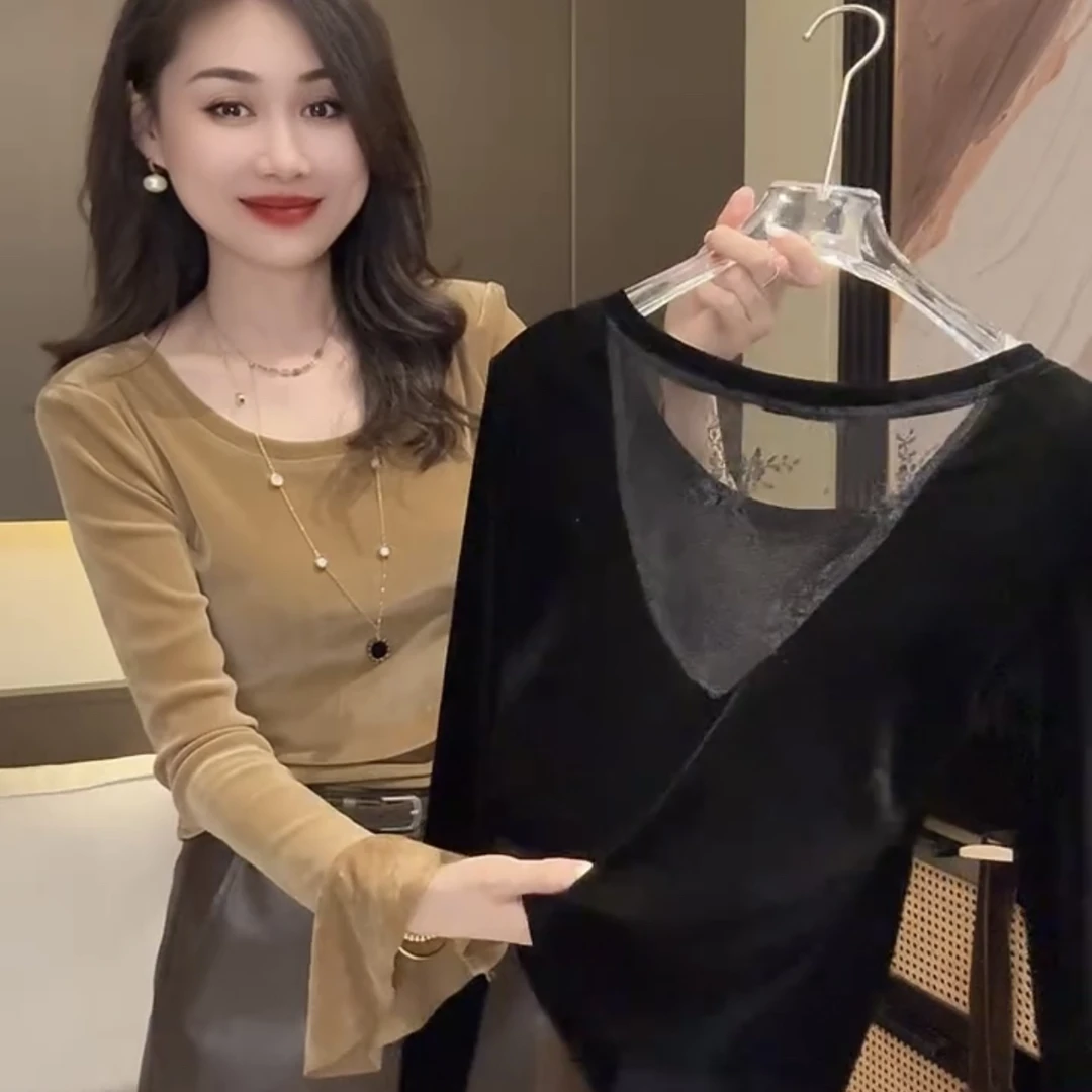 时尚洋气丝绒长袖打底修身显瘦圆领女上衣喇叭袖拼接蕾丝露背T恤