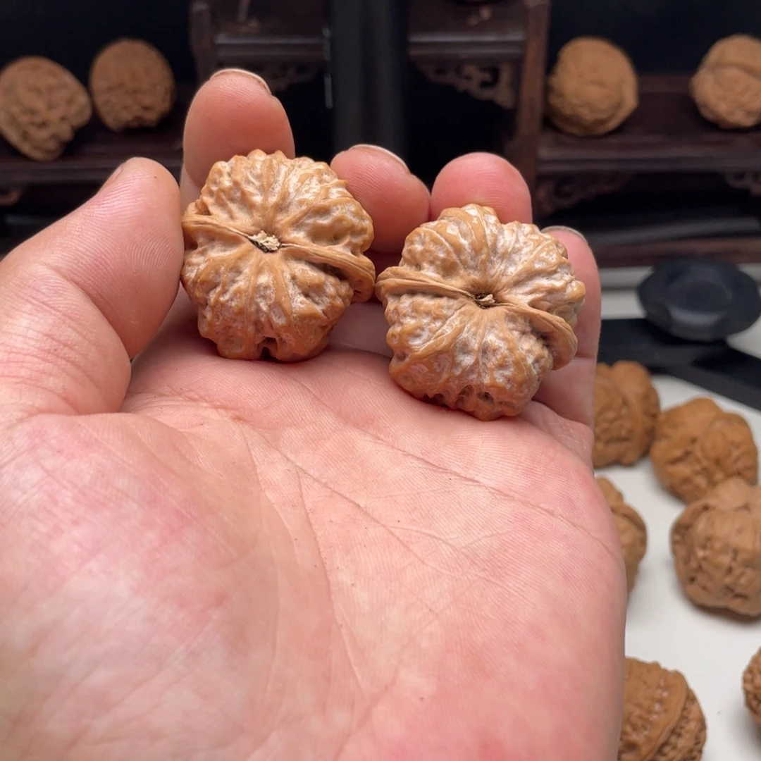 把件文玩核桃?蛤蟆头36