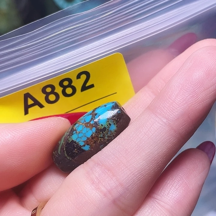 十堰原生态绿小松特色手工配饰