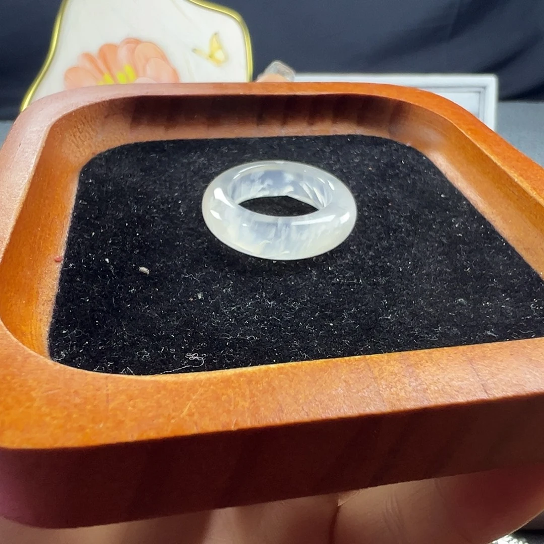 玛瑙/玉髓未镶嵌戒指A19不退换17.2港15微瑕