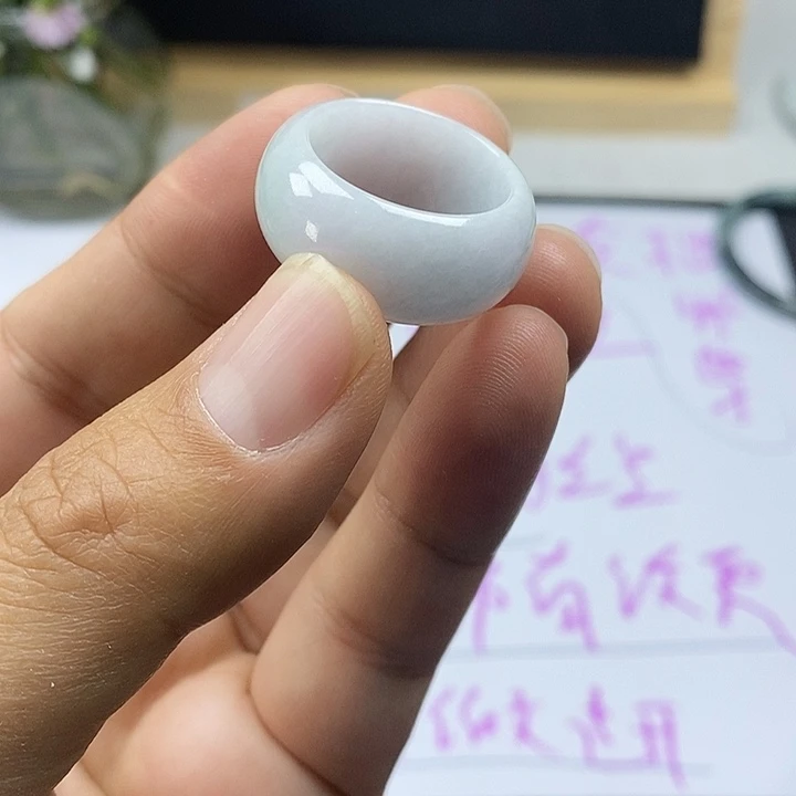 翡翠未镶嵌手镯19.5