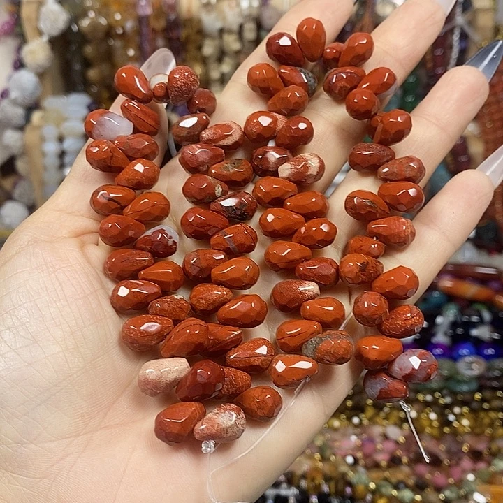 玛瑙/玉髓未镶嵌珠宝半成品天然红石切面水滴卡8*11mm短款