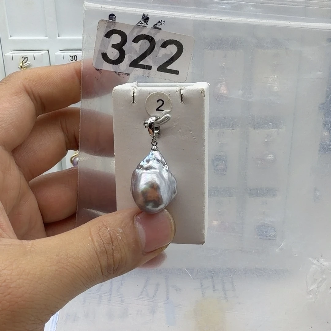 淡水珍珠颈饰合金