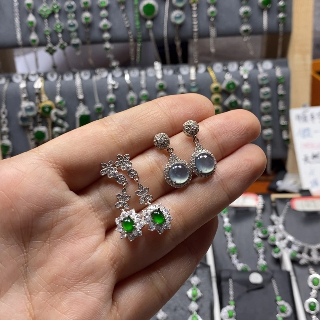 翡翠颈饰银S925镶嵌熹**?2队