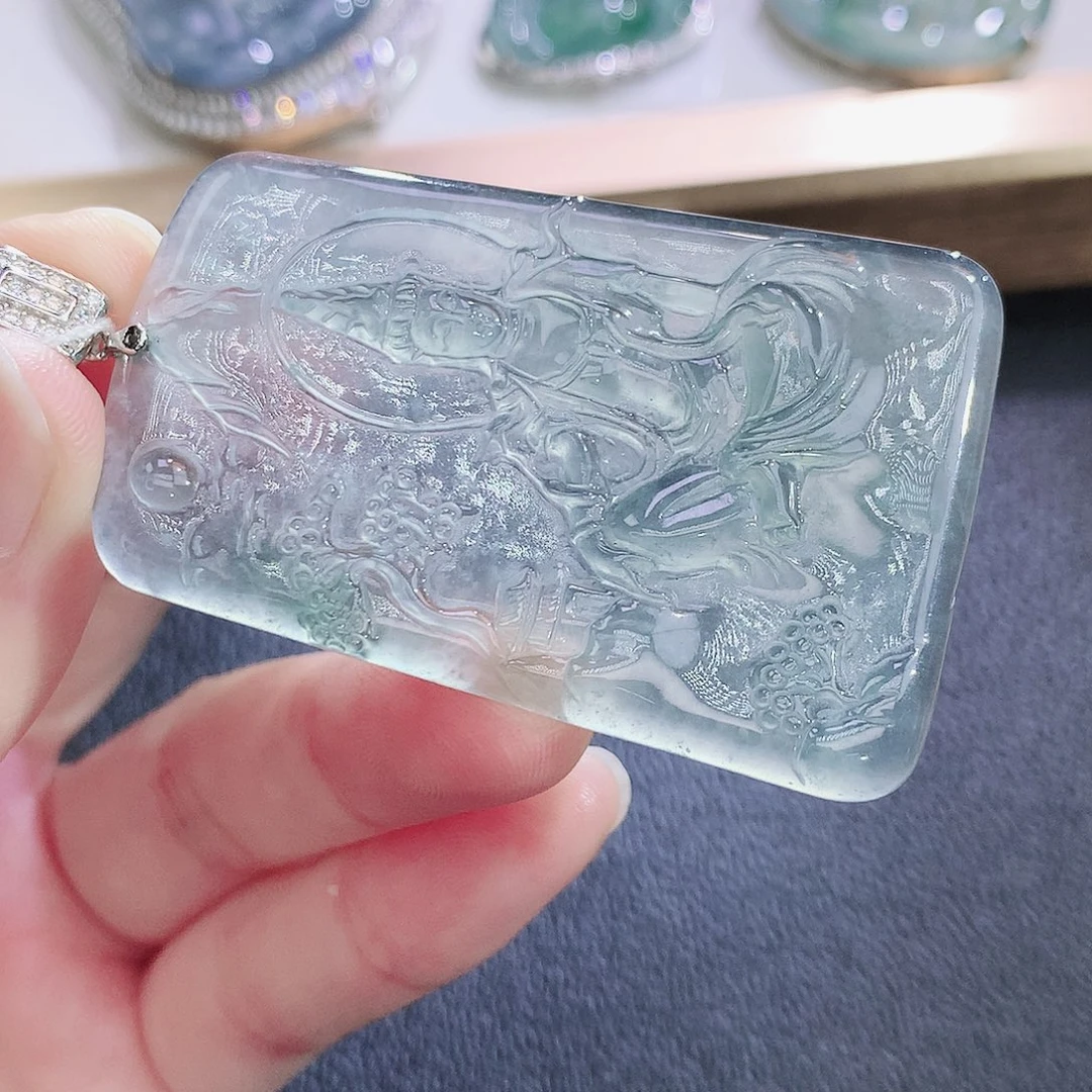 翡翠未镶嵌挂件翡翠