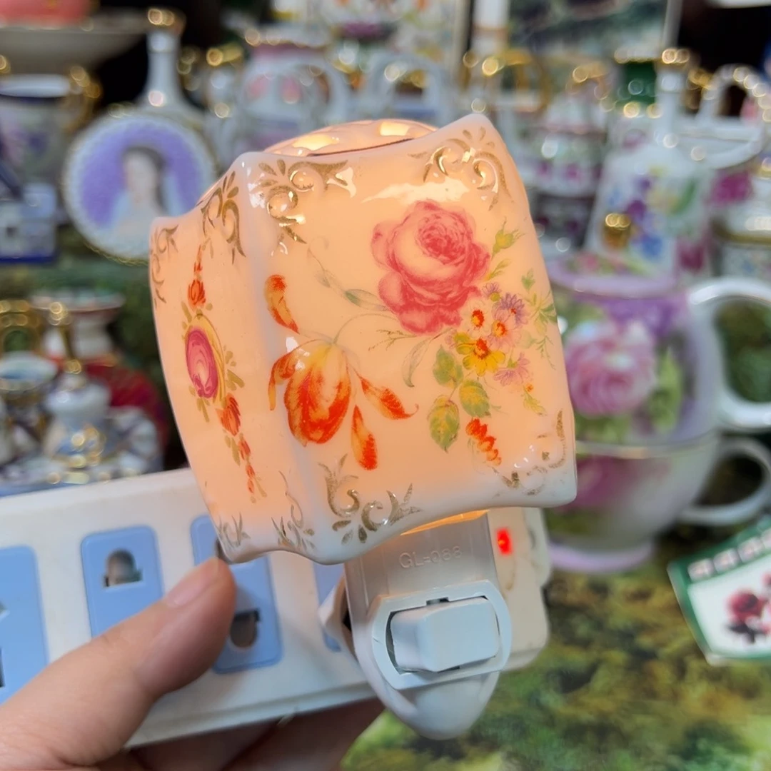 摆件鹿与海陶瓷家居用品有限公司