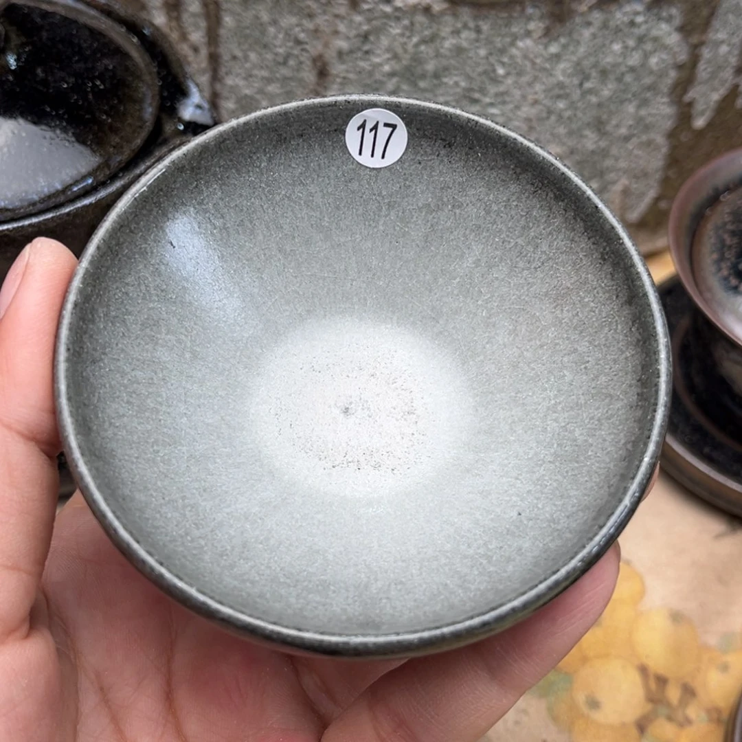 茶盏义兴龙窑坚持真柴烧