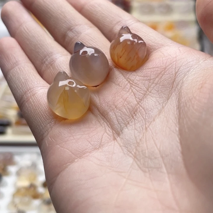 玛瑙/玉髓未镶嵌玛瑙猫爪