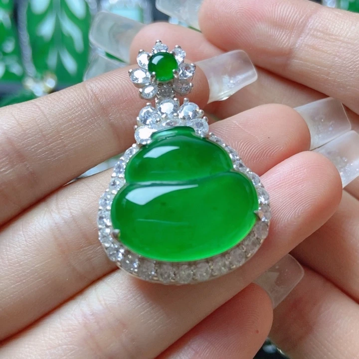 翡翠颈饰银S925镶嵌