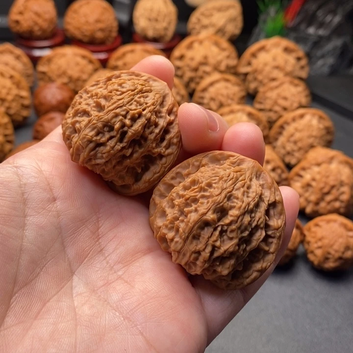 把件文玩核桃39尺野狮子王野核福利