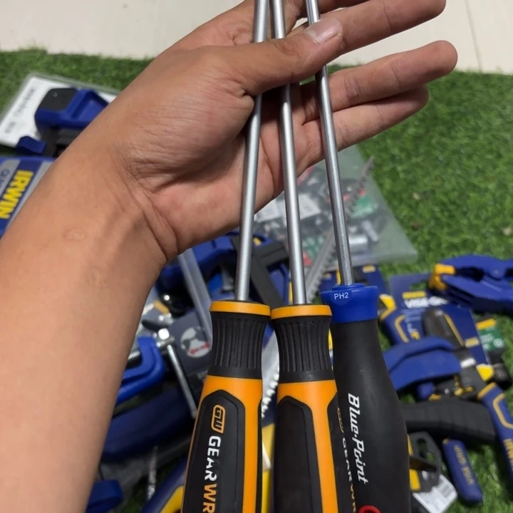 荣***行丹纳赫一对加蓝点一把