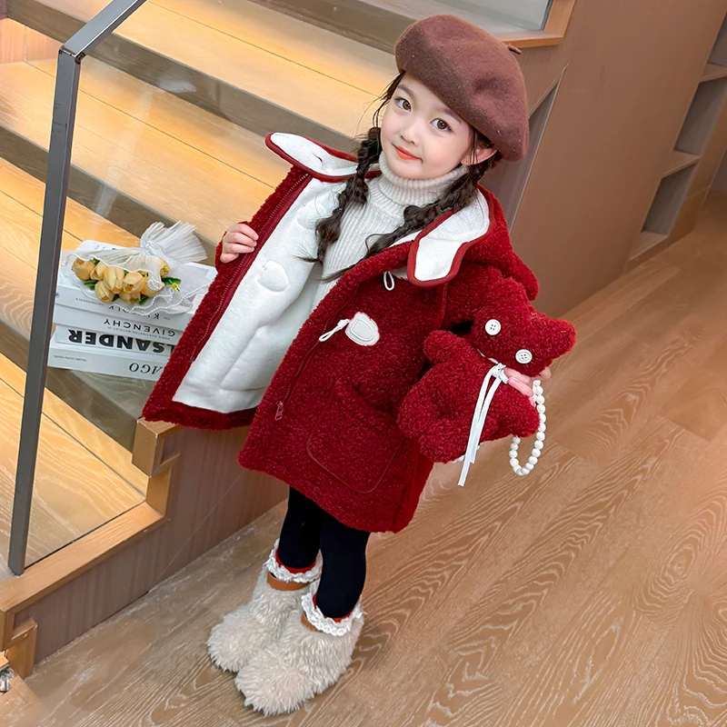 女童加绒外套秋冬2024新款儿童连帽加厚红色大衣宝宝中长款毛毛衣