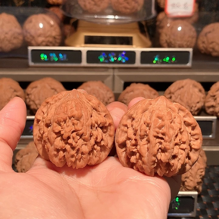 文玩核桃把件满天星43尺