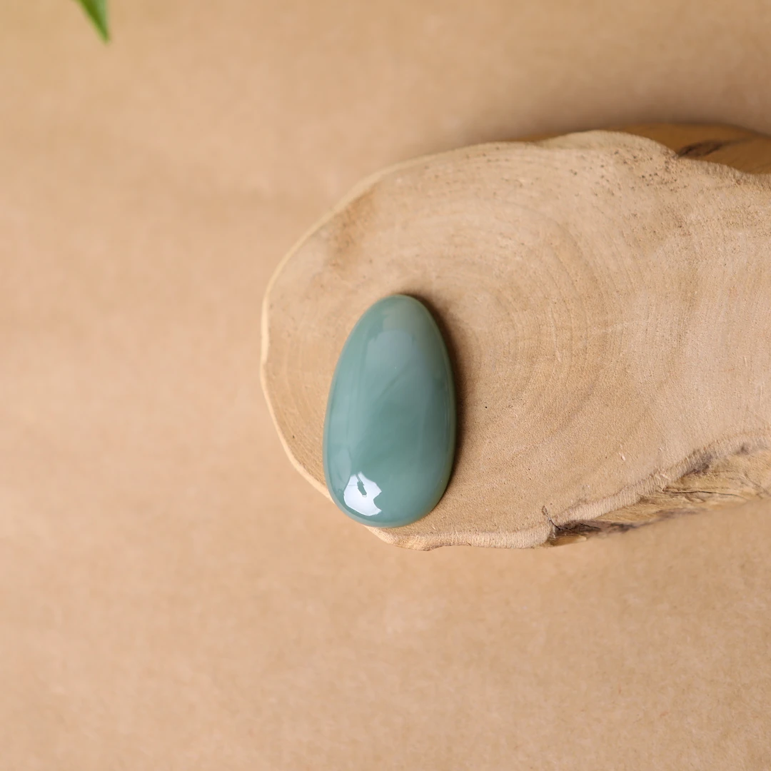 碧玉粉青水滴牌 24.5g 1487