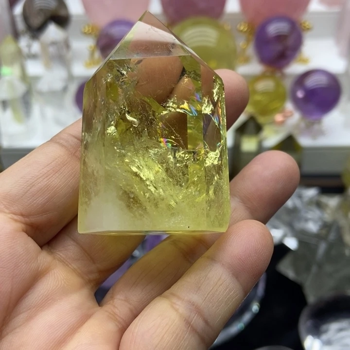 未镶嵌水晶摆件黄水晶六角柱